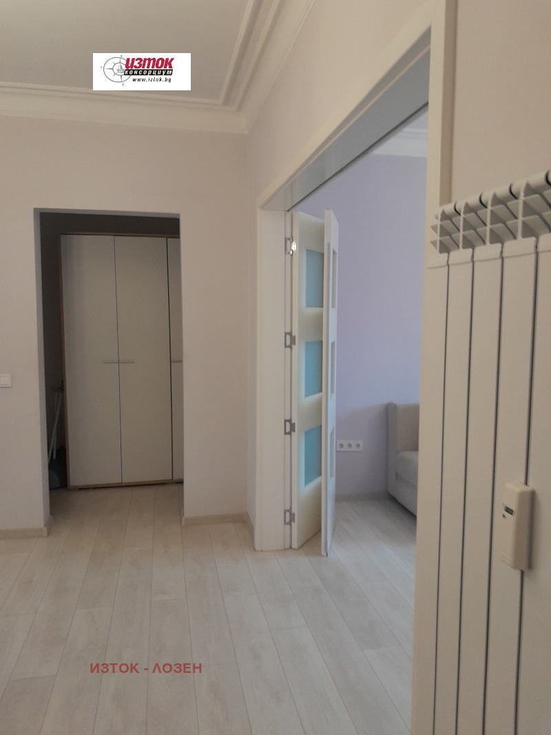 Дава под наем 2-СТАЕН, гр. София, Център, снимка 5 - Апартаменти - 53373445