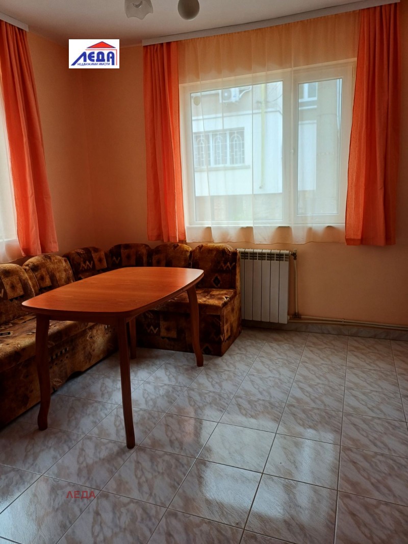 Da affittare  2 camere da letto Pleven , 9-ti kvartal , 95 mq | 57271474 - Immagine [8]