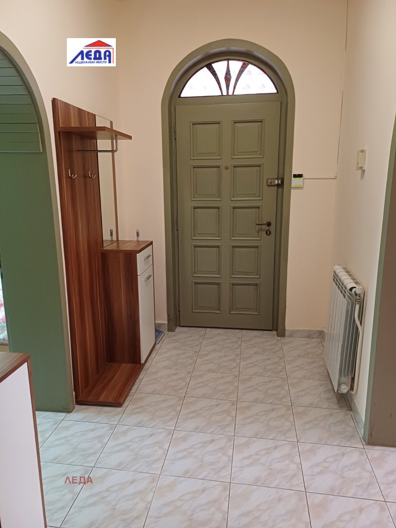 Da affittare  2 camere da letto Pleven , 9-ti kvartal , 95 mq | 57271474 - Immagine [4]