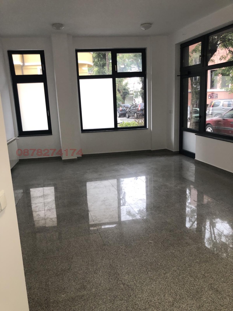 Дава под наем ОФИС, гр. София, Оборище, снимка 2 - Офиси - 53595243