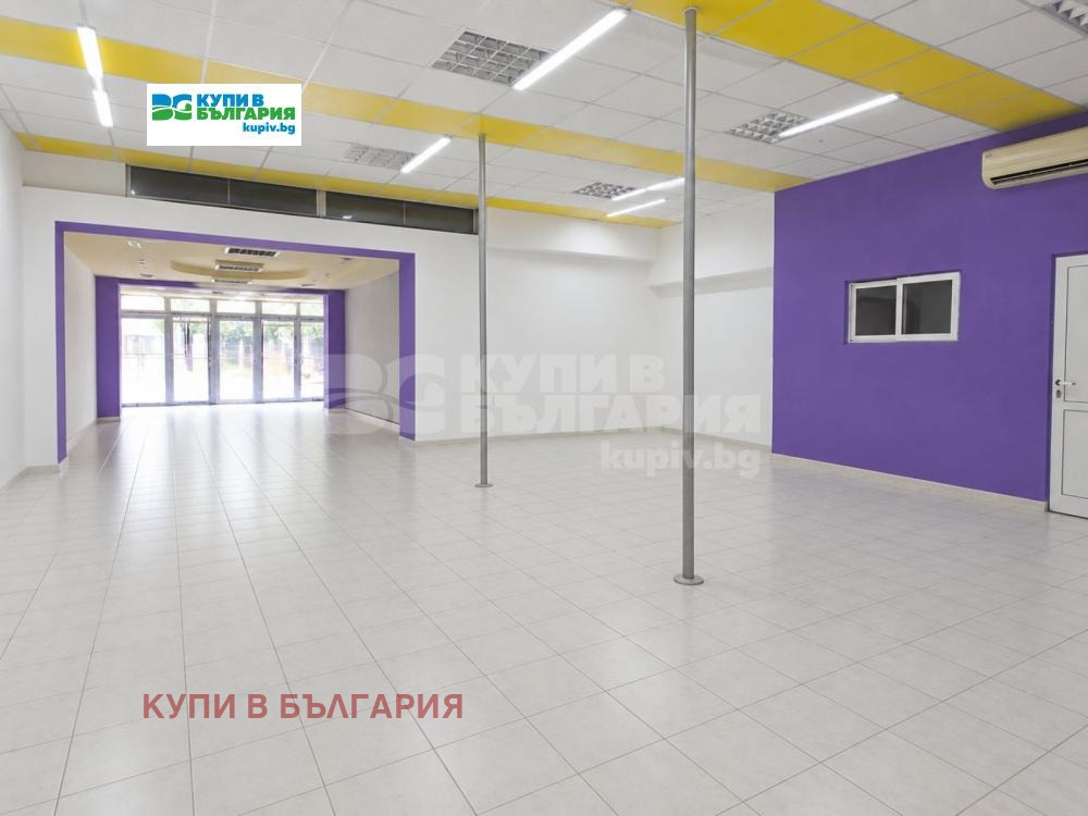 Дава под наем МАГАЗИН, гр. Варна, Зимно кино Тракия, снимка 3 - Магазини - 55221709