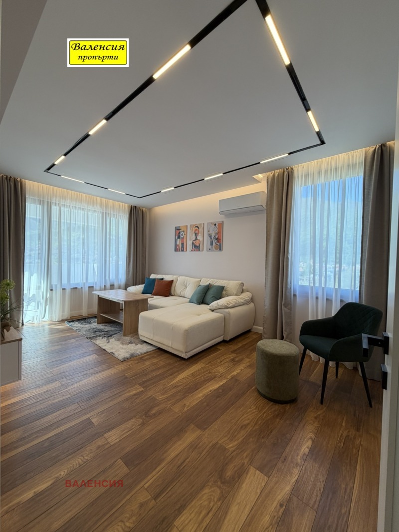 Дава под Наем 2-СТАЕН в град Враца, Център - 70 кв.м / 600 € » 1 173.50 лв., ВАЛЕНСИЯ