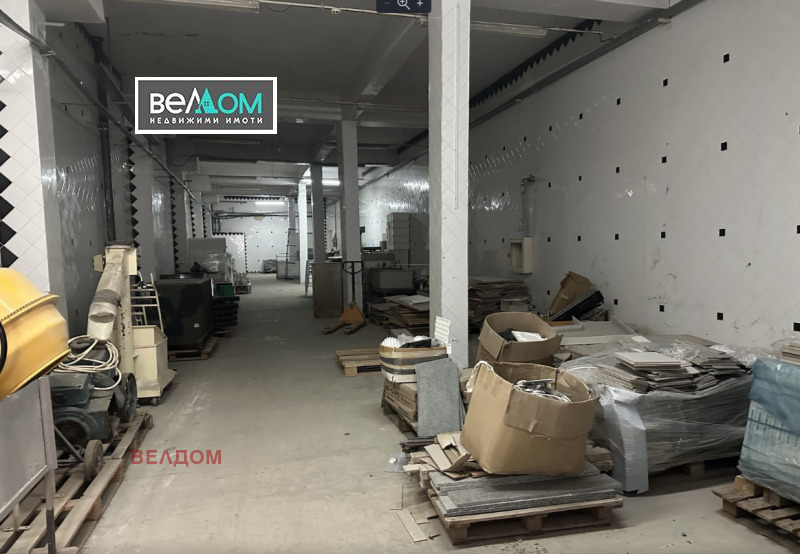 Дава под Наем СКЛАД в град Варна, Северна промишлена зона - 525 кв.м / 2 147.43 € » 4 200 лв., ВЕЛДОМ