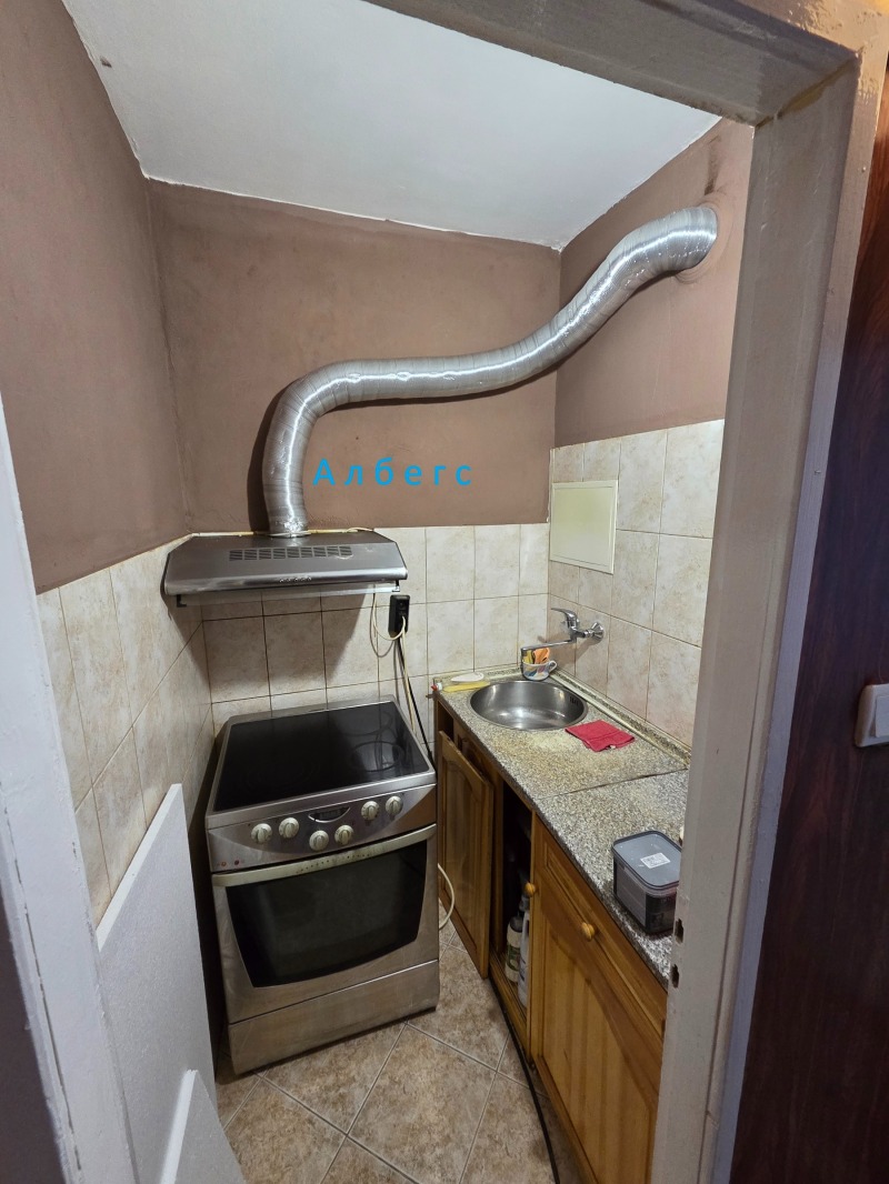 Te huur  2 slaapkamers Sofia , Ljulin 7 , 84 m² | 97805633 - afbeelding [3]