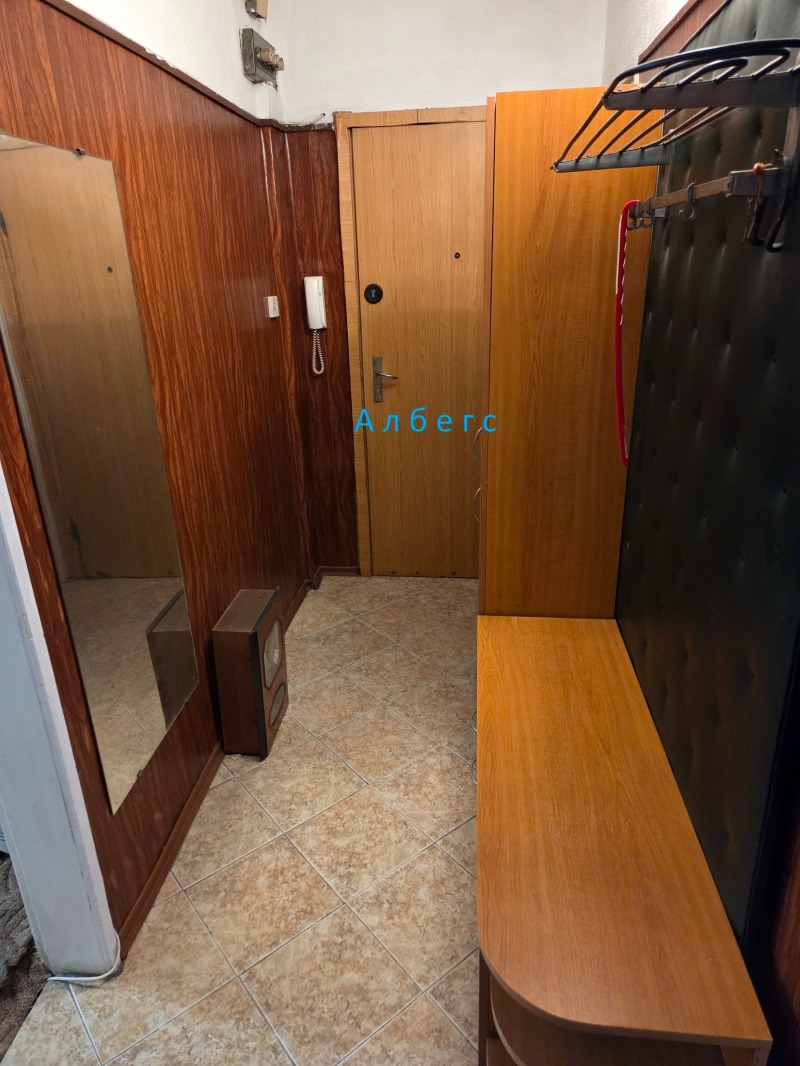 Te huur  2 slaapkamers Sofia , Ljulin 7 , 84 m² | 97805633 - afbeelding [10]
