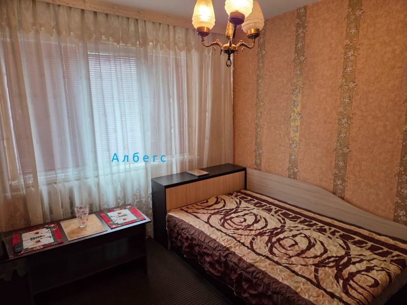 Te huur  2 slaapkamers Sofia , Ljulin 7 , 84 m² | 97805633 - afbeelding [7]