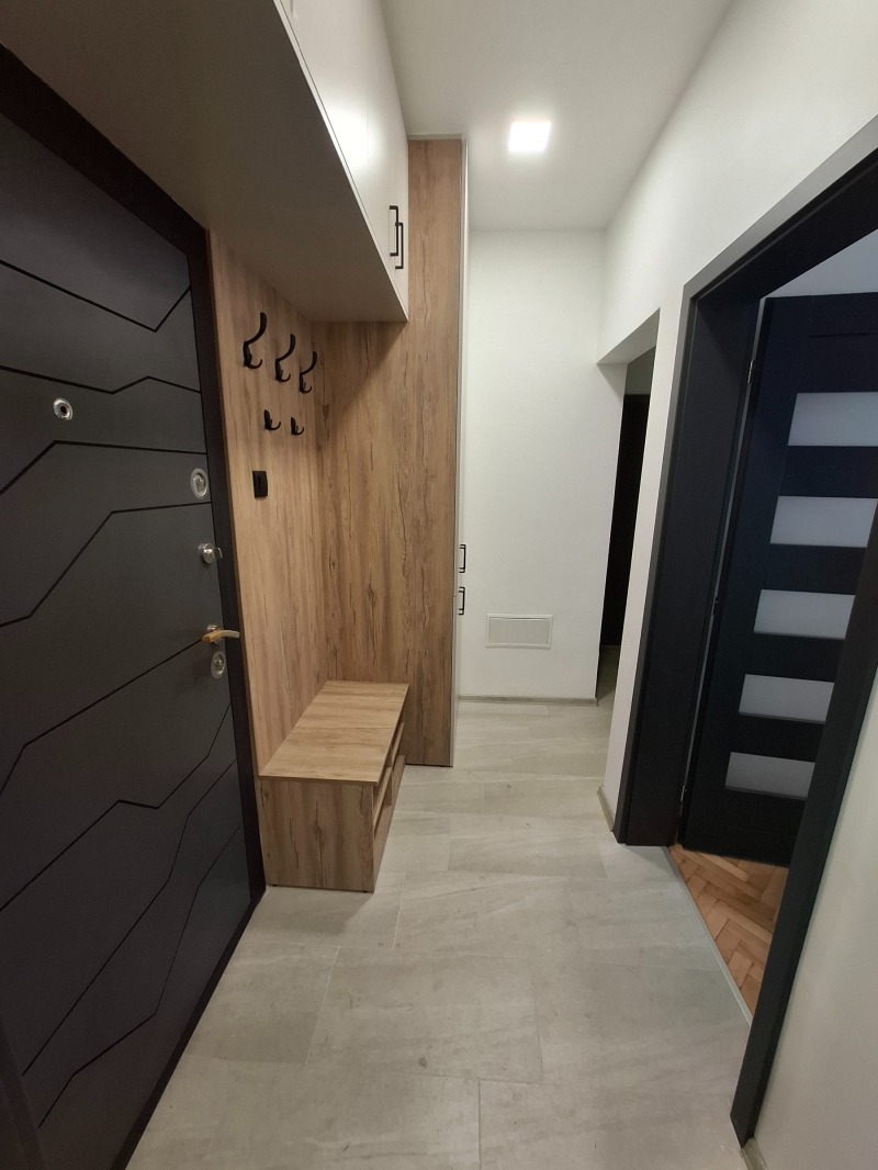 Издаје се  2 спаваће собе Софија , Лозенец , 90 м2 | 27810953 - слика [8]