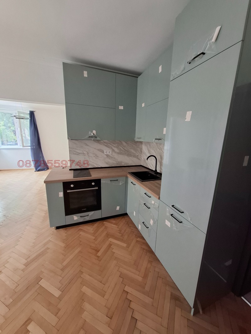 Издаје се  2 спаваће собе Софија , Лозенец , 90 м2 | 27810953