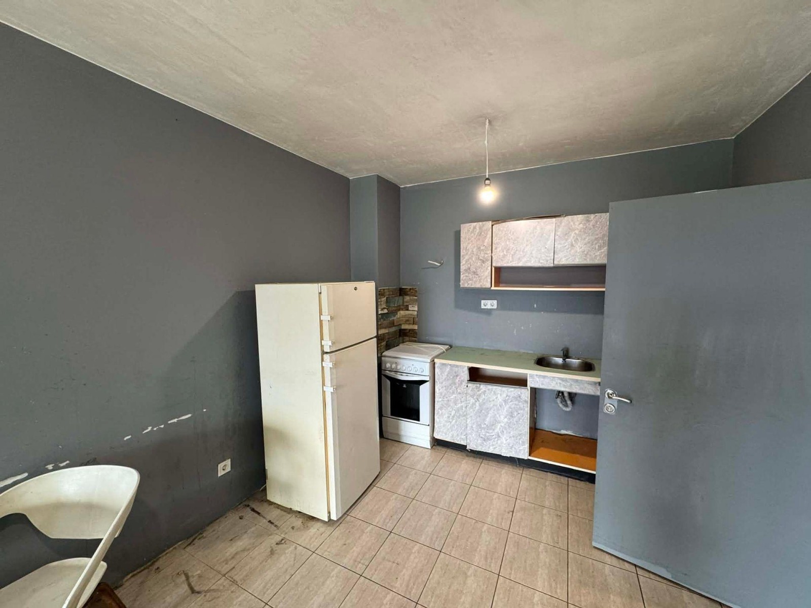 Дава под наем 2-СТАЕН, гр. София, Обеля 2, снимка 2 - Апартаменти - 54104116