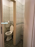 Под наем МАГАЗИН, град Русе, Широк център • 500 лв. • 90782888 — Holmes.bg