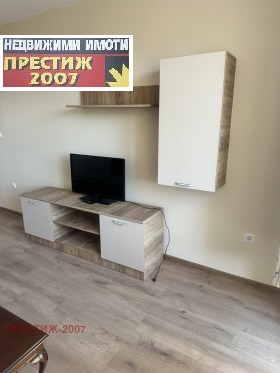 1 soverom Trakija, Sjumen 10