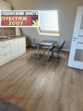 1 soverom Trakija, Sjumen 8