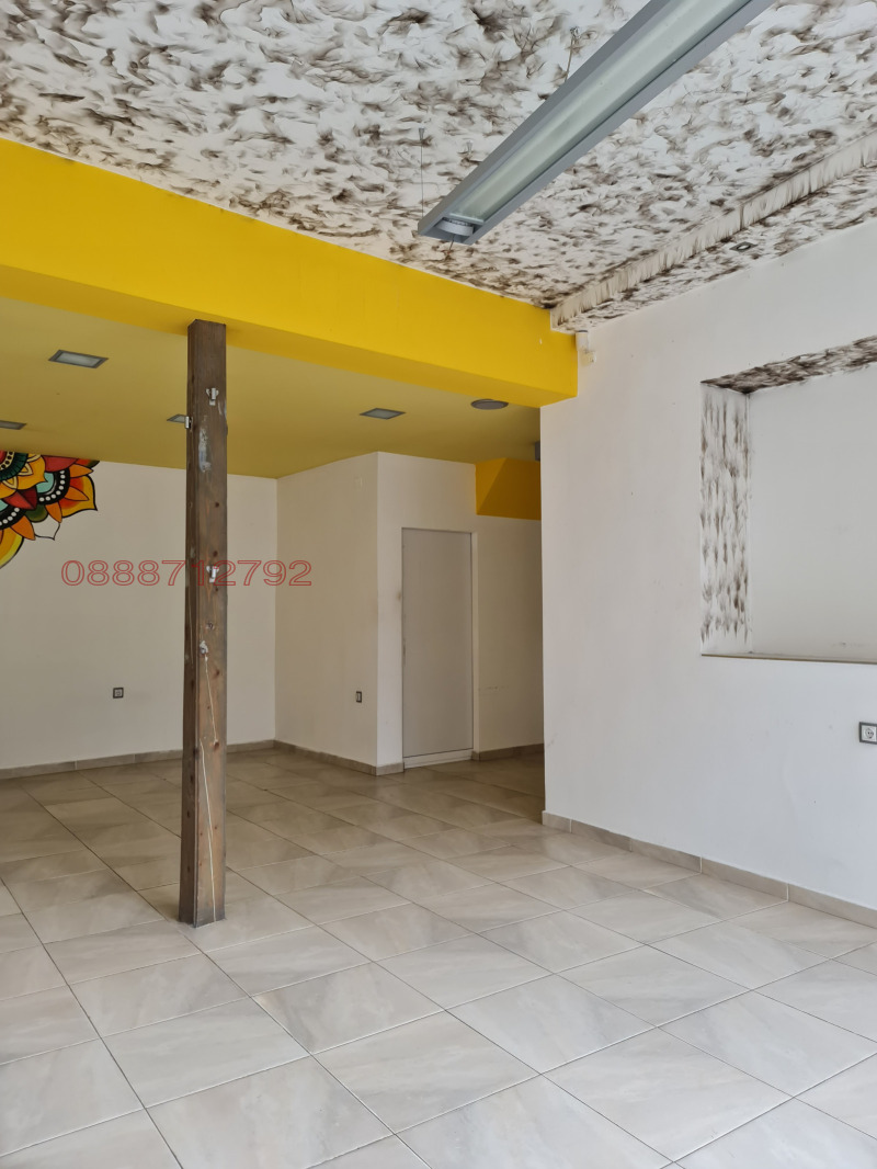 Дава под наем МАГАЗИН, гр. Асеновград, област Пловдив, снимка 7 - Магазини - 52778920