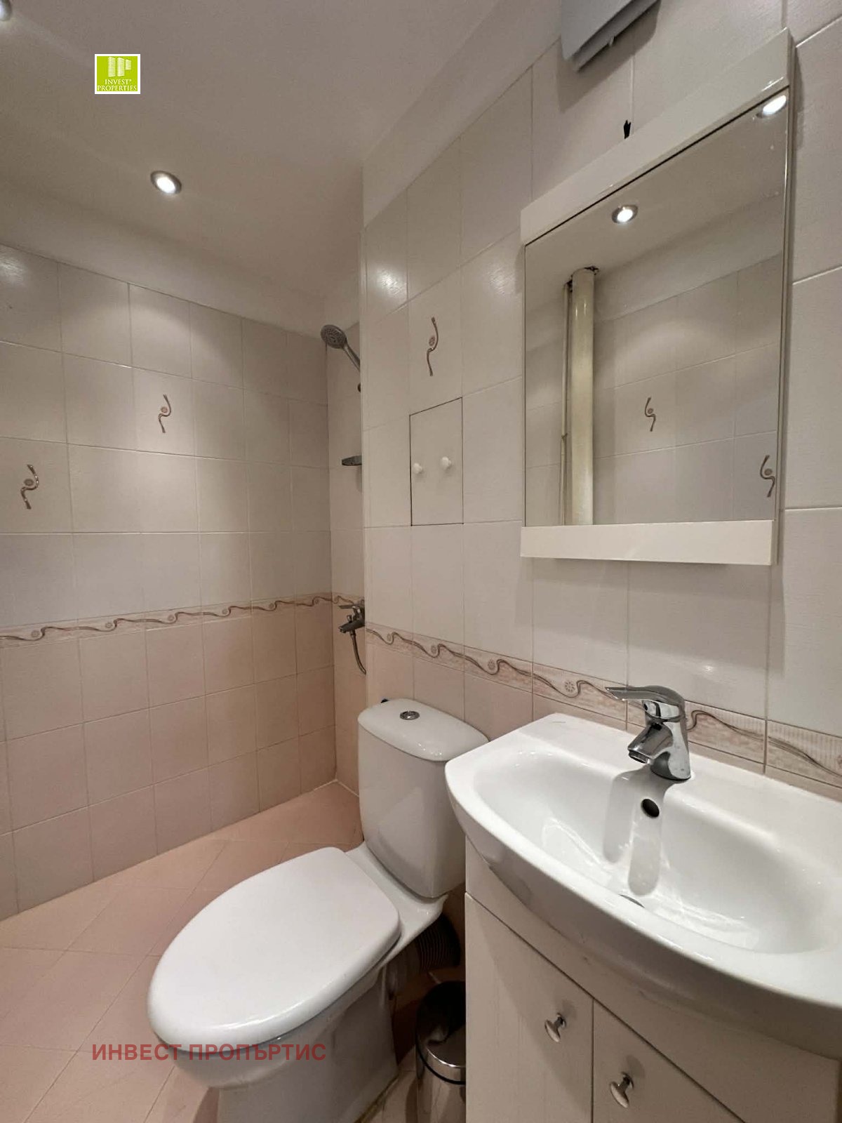 Дава под наем 2-СТАЕН, гр. София, Иван Вазов, снимка 9 - Апартаменти - 53827569