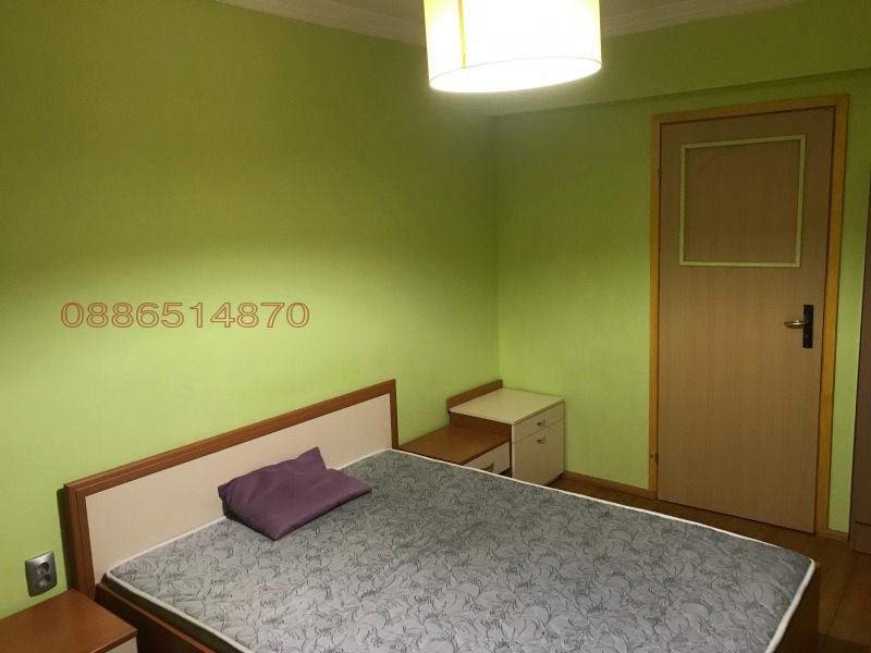 Издаје се  Соба Софија , Младост 2 , 15 м2 | 60765663 - слика [2]