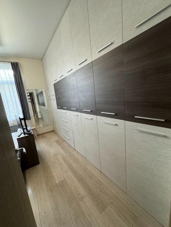 Издаје се  1 спаваћа соба Софија , Центар , 50 м2 | 41244954 - слика [3]