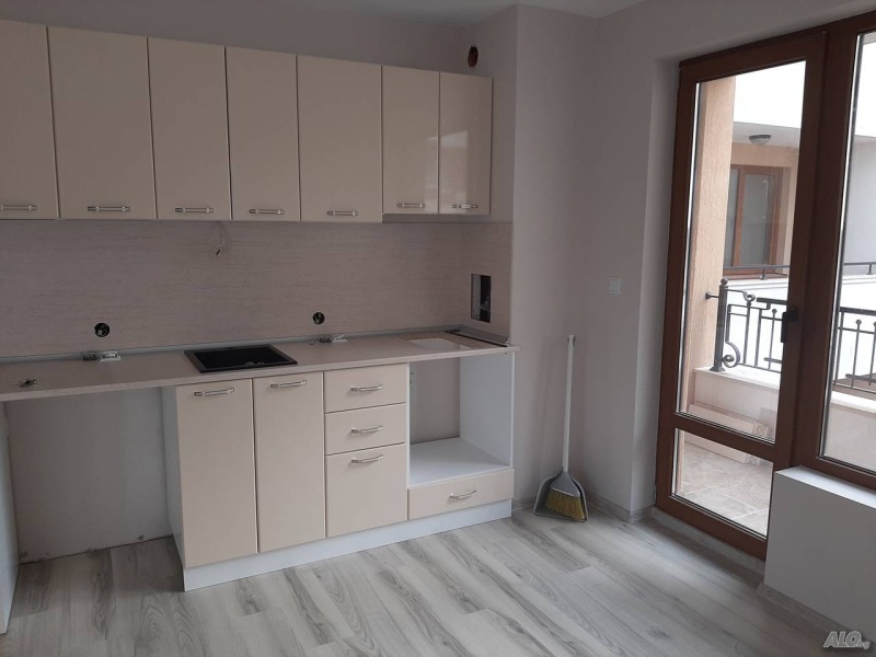 Til leie  1 soverom Burgas , Tsentar , 58 kvm | 21679347 - bilde [5]