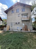 Под наем КЪЩА, област София, гр. Божурище • 1699 € • 99307964 — Holmes.bg