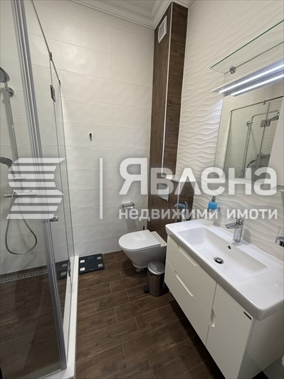 K pronájmu  1 ložnice Varna , Centar , 120 m2 | 63775369 - obraz [9]