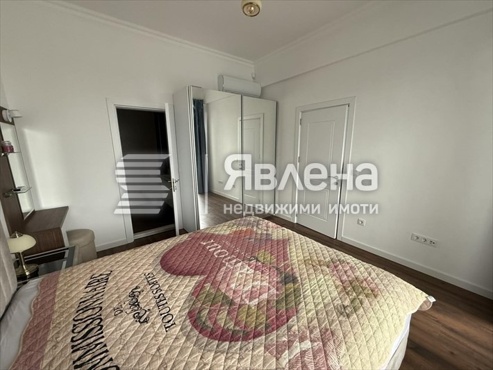 K pronájmu  1 ložnice Varna , Centar , 120 m2 | 63775369 - obraz [8]