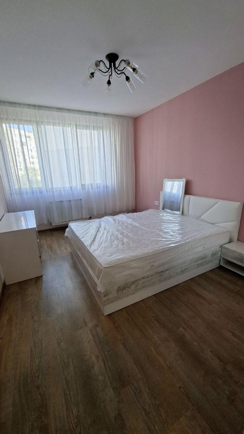Издаје се  2 спаваће собе Софија , Разсадника , 100 м2 | 36835950 - слика [4]