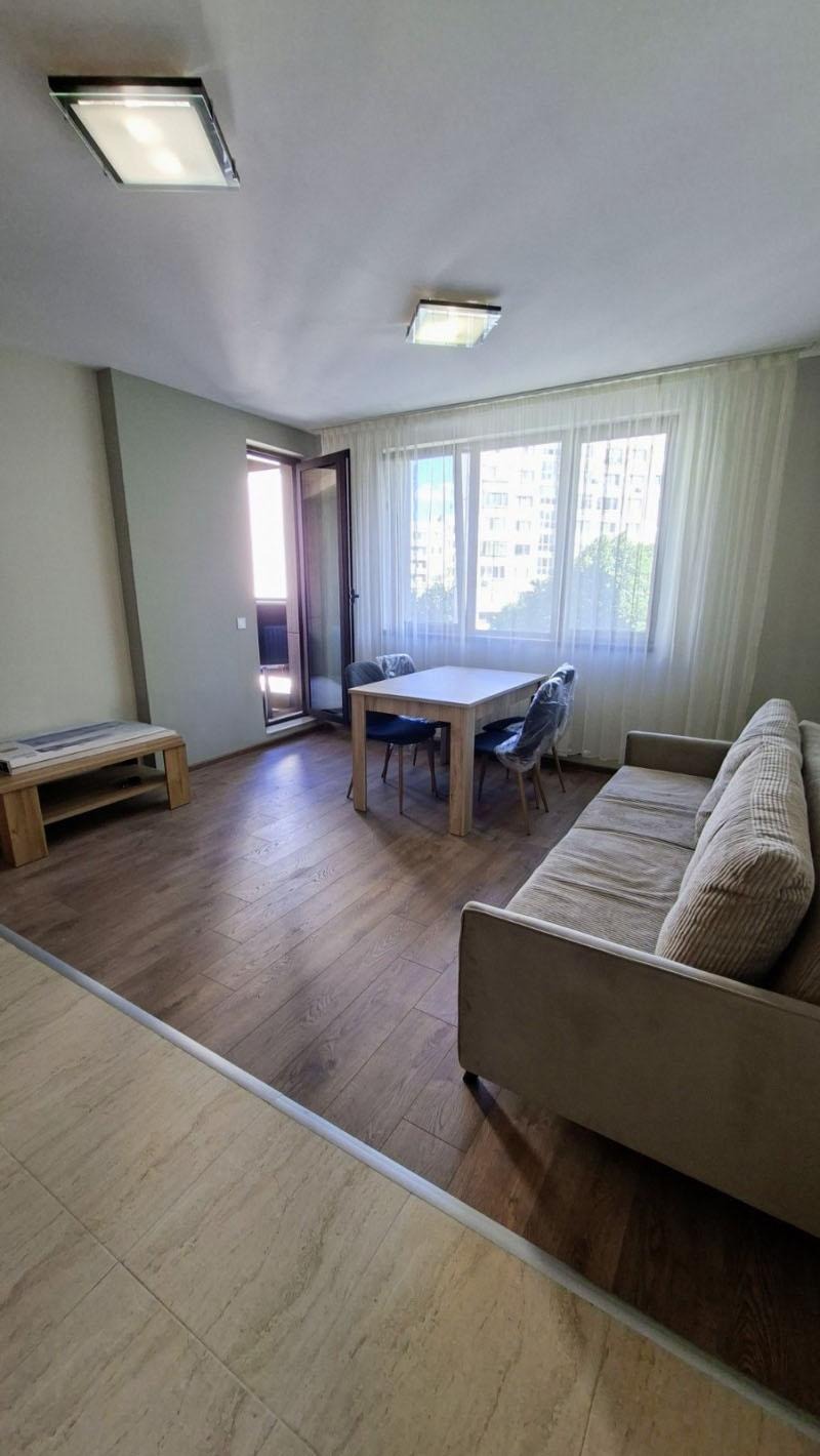 Издаје се  2 спаваће собе Софија , Разсадника , 100 м2 | 36835950 - слика [2]