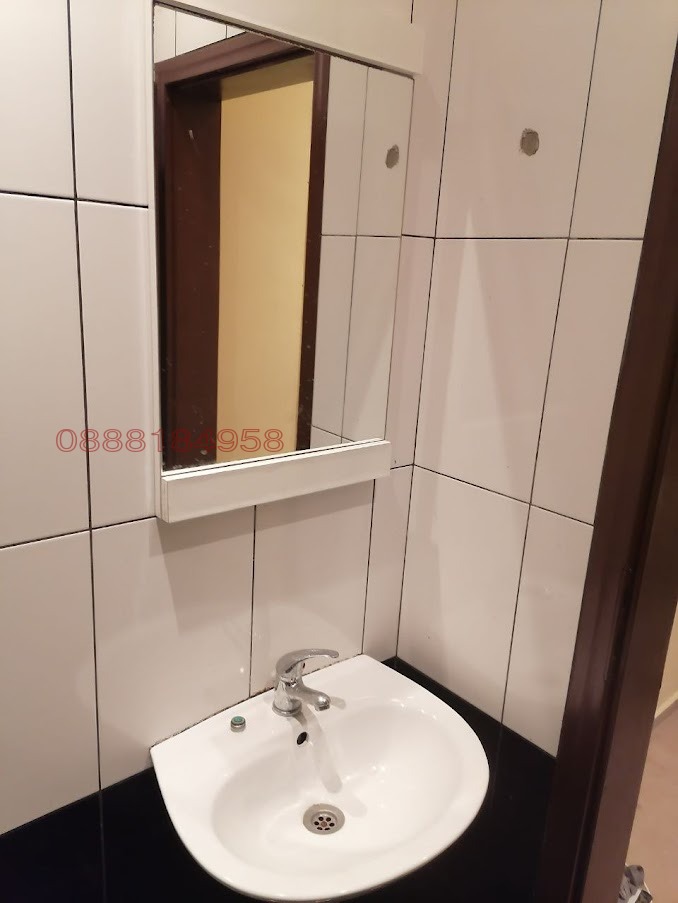 Дава под наем АТЕЛИЕ, ТАВАН, гр. Варна, Левски 1, снимка 6 - Апартаменти - 53380975