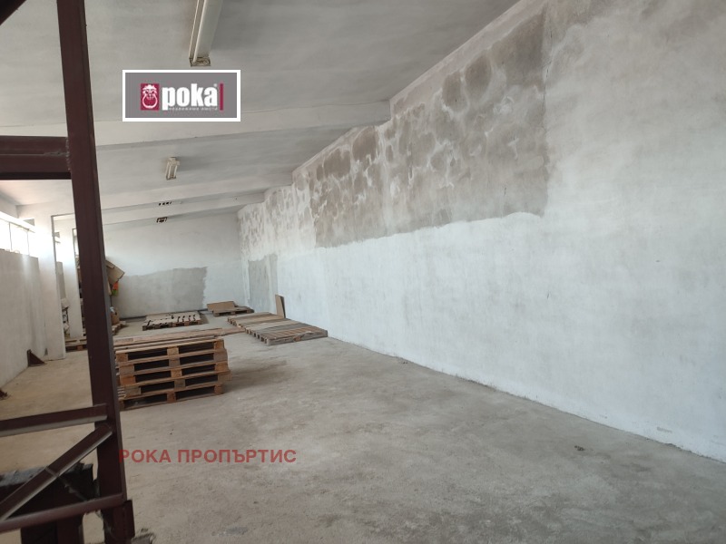 Дава под Наем СКЛАД в град Стара Загора, Индустриална зона - запад - 790 кв.м / 1 500 € » 2 933.75 лв., РОКА ПРОПЪРТИС