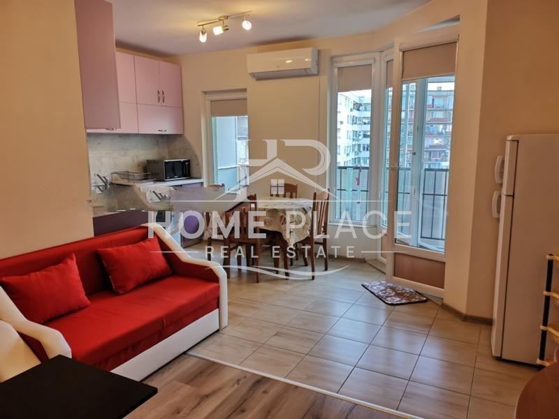 Дава под наем 2-СТАЕН, гр. Варна, Левски 1