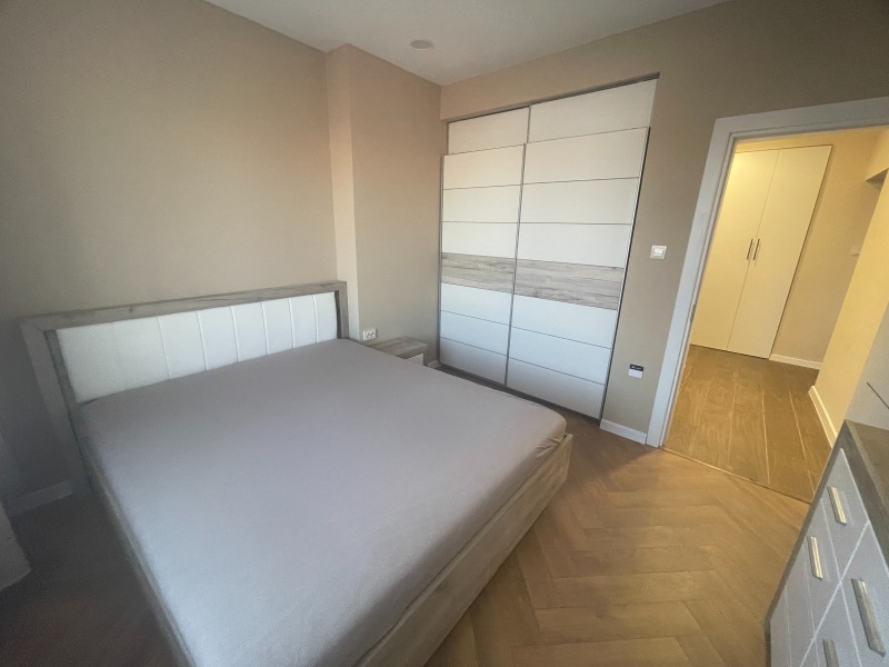 K pronájmu  2 ložnice Ruse , Centar , 70 m2 | 71496313 - obraz [3]