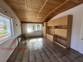    3- | Imot.bg    8