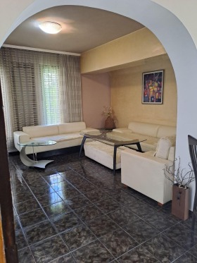 For Rent House Floor