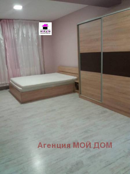 For Rent  1 bedroom Ruse , Tsentar , 80 sq.m | 53005407