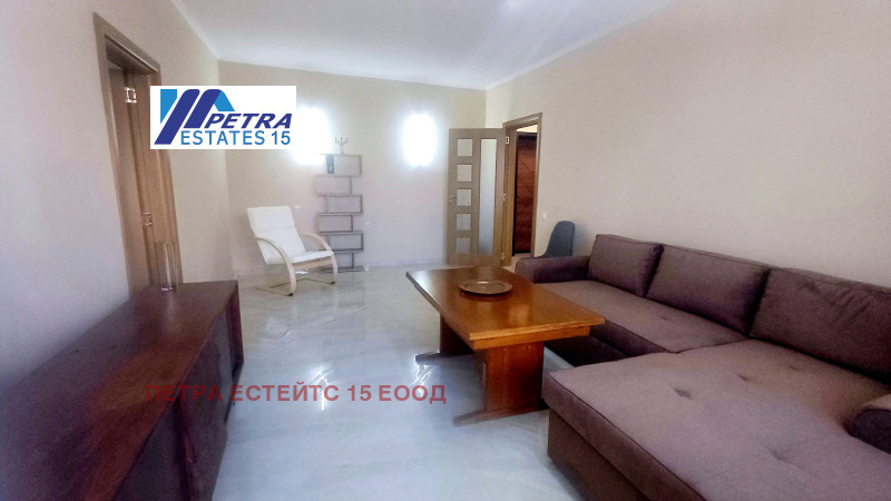 A louer  1 chambre Sofia , Tsentar , 78 m² | 24333116
