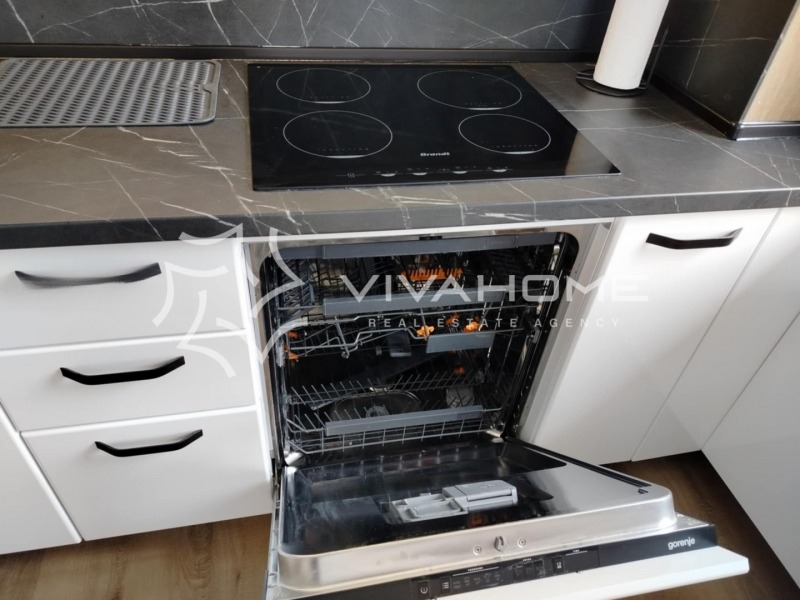 En renta  2 dormitorios Varna , Mladost 1 , 100 metros cuadrados | 95505197 - imagen [4]