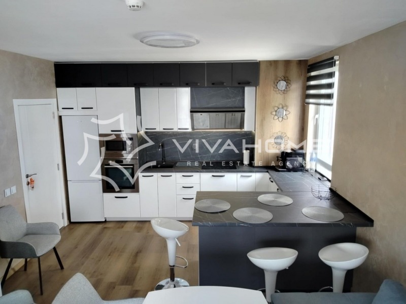 En renta  2 dormitorios Varna , Mladost 1 , 100 metros cuadrados | 95505197 - imagen [2]