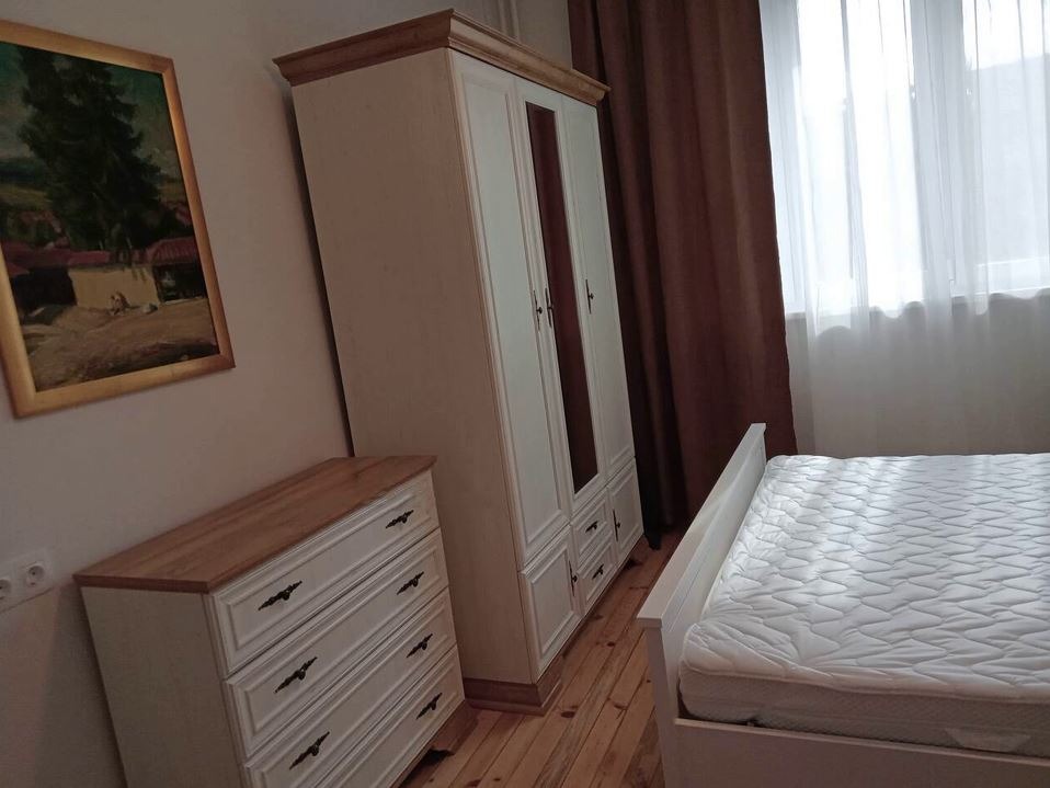 Дава под наем 3-СТАЕН, гр. София, Център, снимка 2 - Апартаменти - 54047539