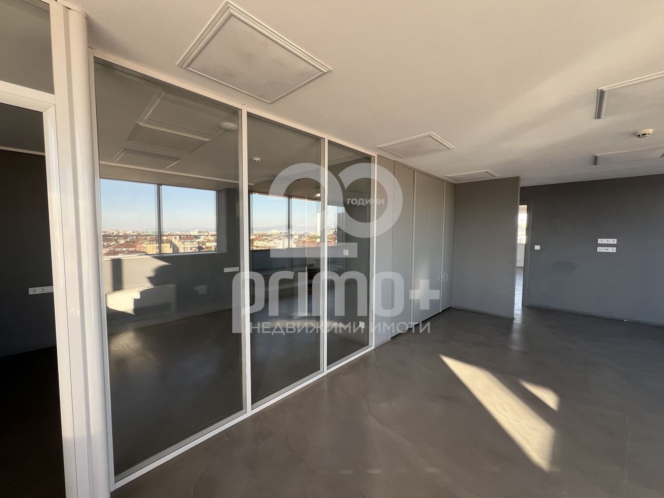 Дава под наем ОФИС, гр. София, Център, снимка 13 - Офиси - 54187380