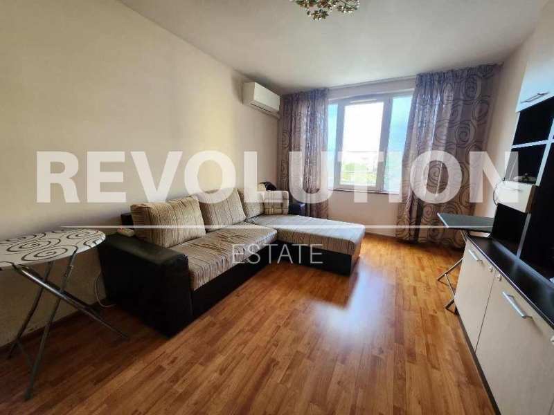Дава под нем  2-стаен, град Варна, к.к. Св.Св. Константин и Елена •  485 EUR • ID 71512585 — holmes.bg - [1] 