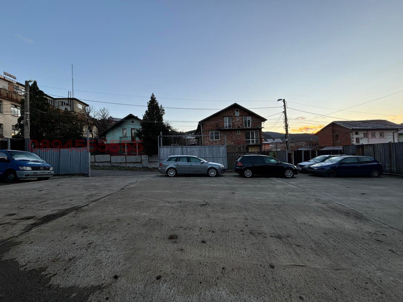 K pronájmu  Úložný prostor Pernik , Kamenina , 1000 m2 | 79154676 - obraz [13]