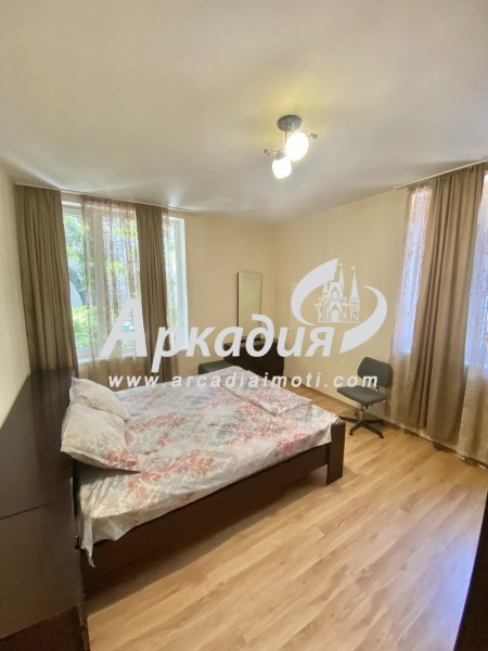 В аренду  2 спальни Пловдив , Център , 90 кв.м | 33293163 - изображение [4]