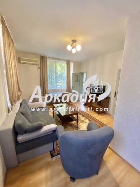 В аренду  2 спальни Пловдив , Център , 90 кв.м | 33293163 - изображение [2]