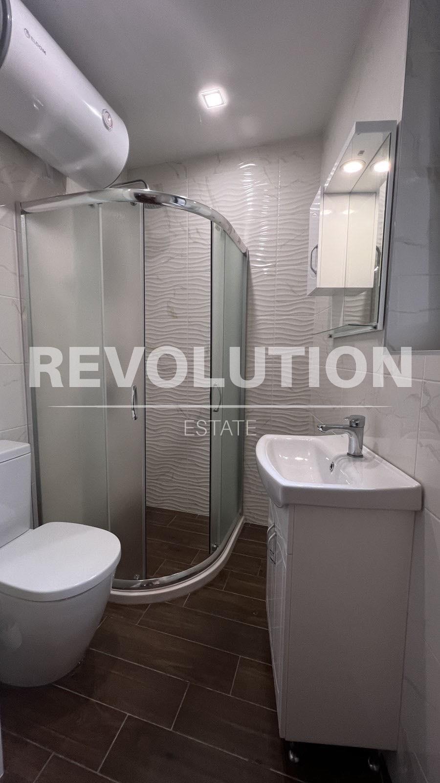 Дава под наем 3-СТАЕН, гр. Варна, Център, снимка 6 - Апартаменти - 53909306