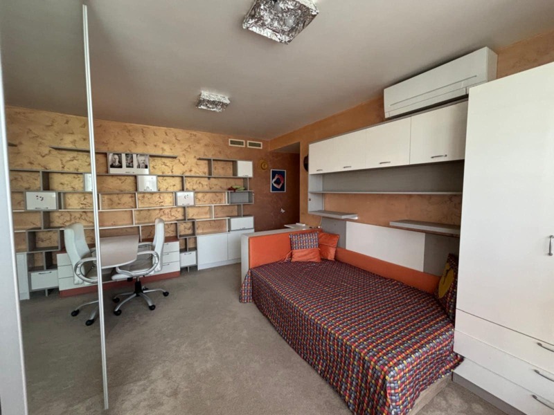 Zu vermieten  2 Schlafzimmer Sofia , Manastirski liwadi , 180 qm | 71404187 - Bild [10]