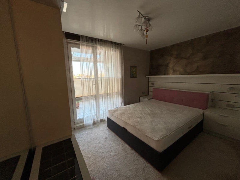 Zu vermieten  2 Schlafzimmer Sofia , Manastirski liwadi , 180 qm | 71404187 - Bild [7]