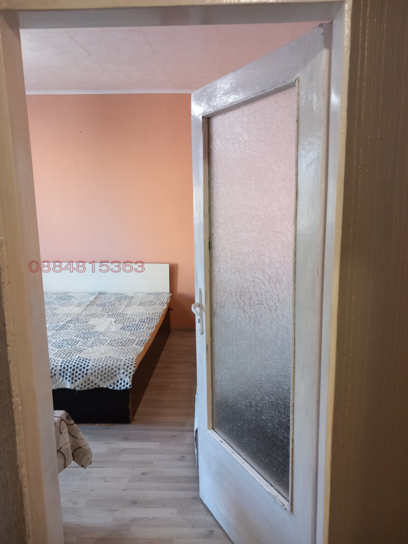 Дава под наем 1-СТАЕН, гр. Враца, Дъбника, снимка 5 - Апартаменти - 53403891