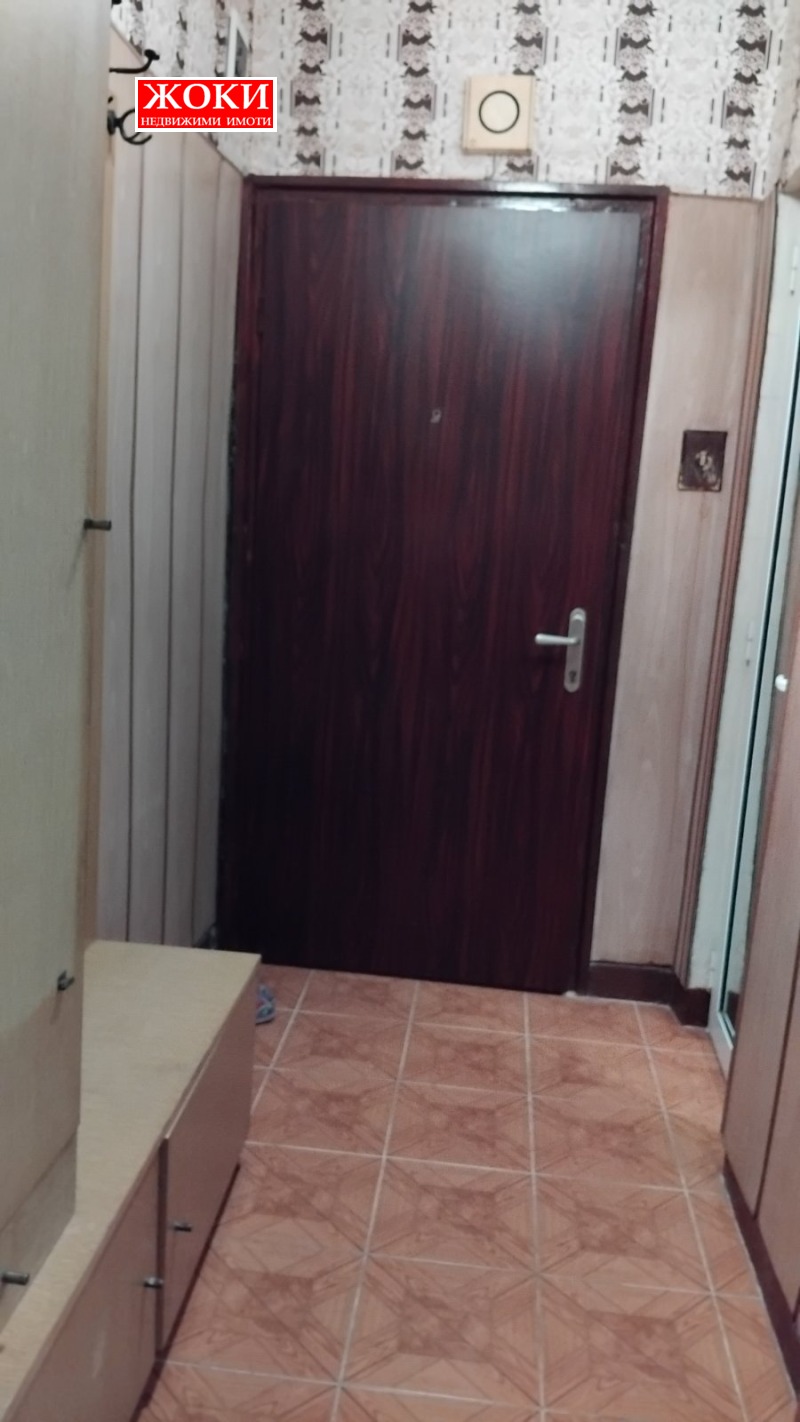 Дава под наем  1-стаен град Перник , Кристал , 54 кв.м | 29223943 - изображение [5]