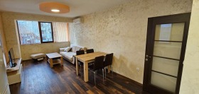 1 chambre Kyutchouk Parij, Plovdiv 2