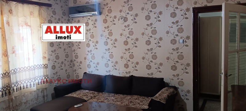 Para alugar  1 quarto Ruse , Centar , 70 m² | 41190768