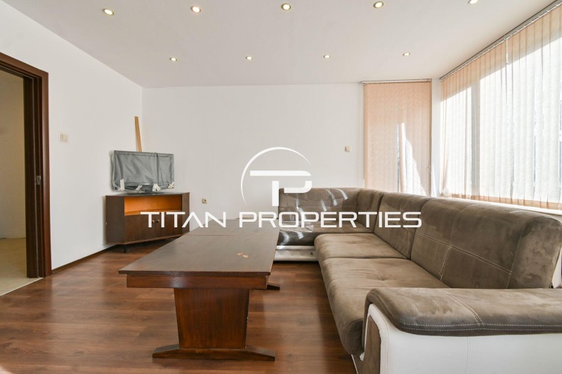 Дава под наем 4-СТАЕН, гр. София, Лозенец, снимка 11 - Апартаменти - 53423857